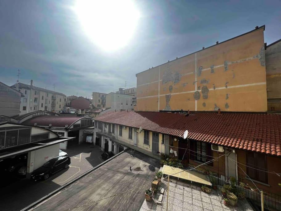 Апартаменты La Regina Delle Locazioni Ai Navigli 1 Милан Экстерьер фото